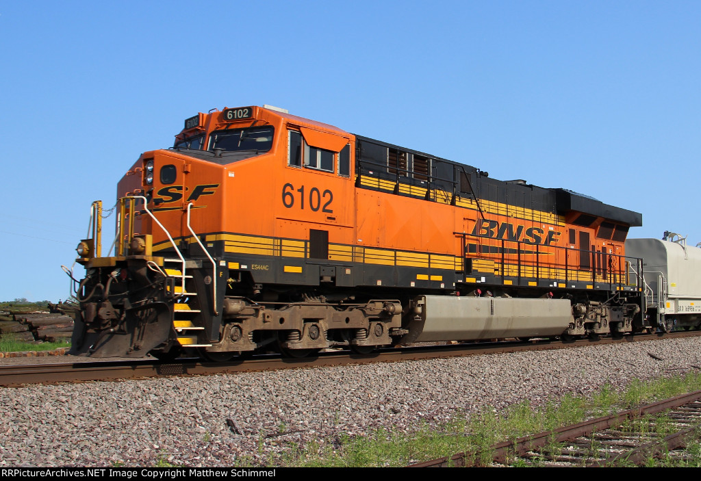 BNSF 6102 - DPU